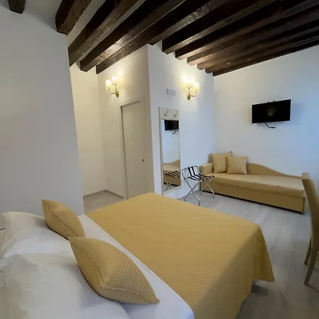 Residenza Briati Hotel Venice Exterior photo